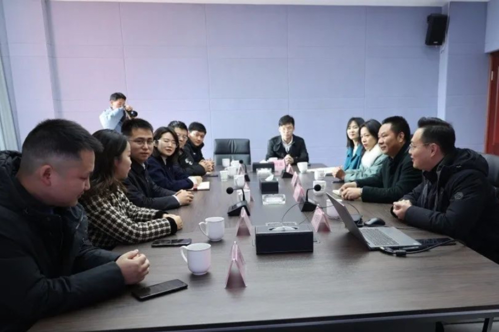 621e083498a3e.jpg 621e083498a3e.jpg